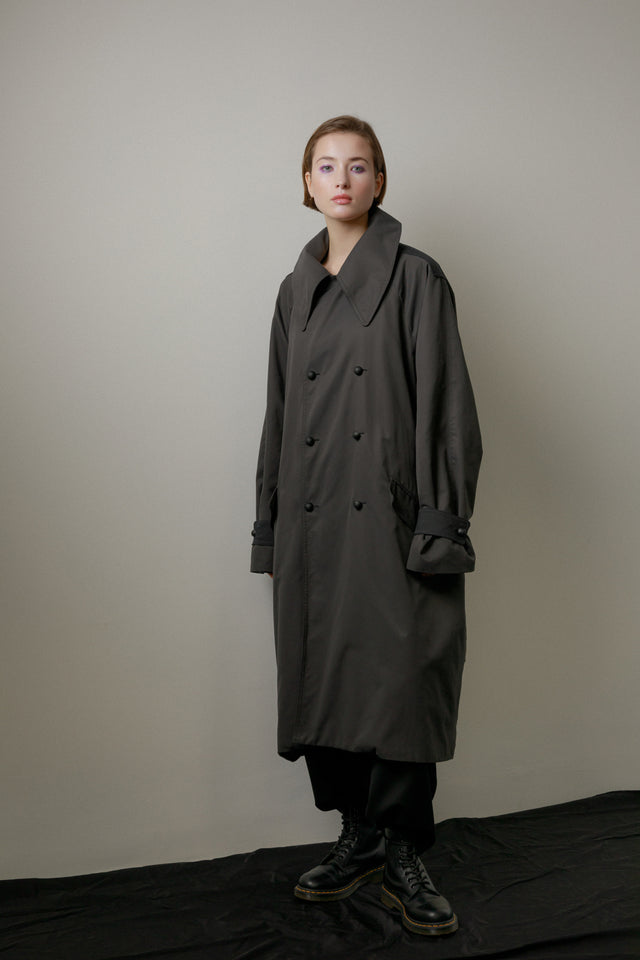 Ernst Trenchcoat